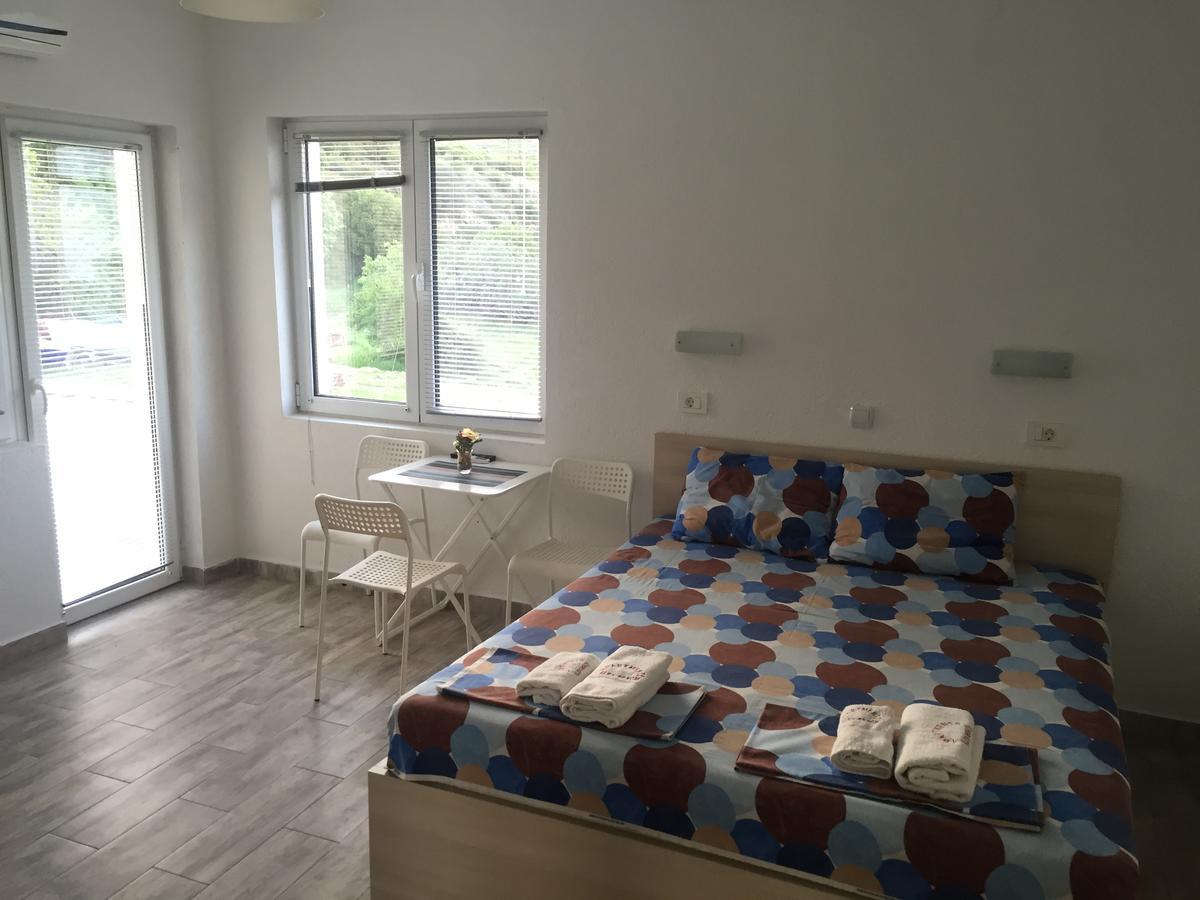 Apartmani Alex Beach Dojran Εξωτερικό φωτογραφία